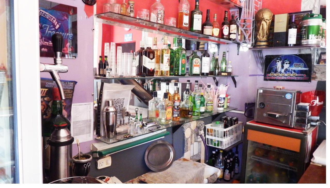 Hostel De Pichincha Gualeguaychú Eksteriør billede
